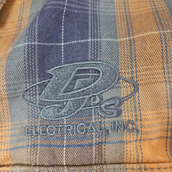 Carhartt Men's Plaid FR CAT 2 Shirt - Picture 2 of 7